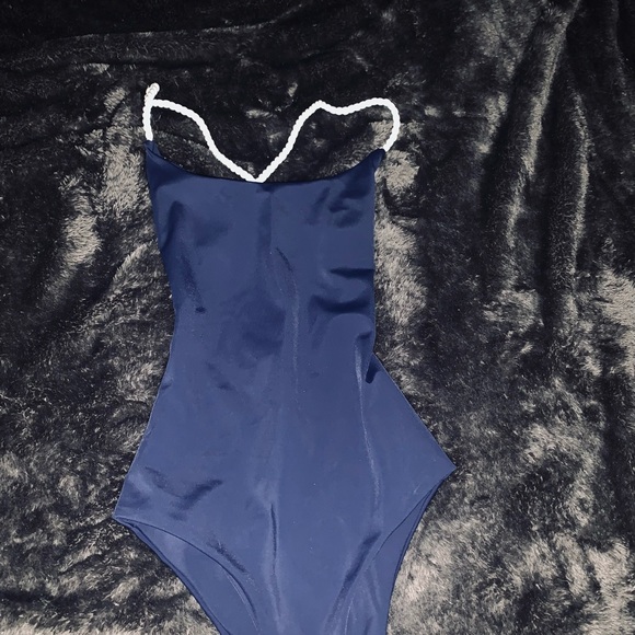 Ayra Swim one piece - Picture 6 of 6